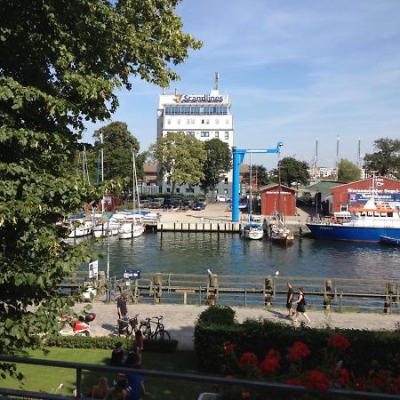 Doppelzimmer Rondell, Direkt Am Alten Strom Rostock Esterno foto